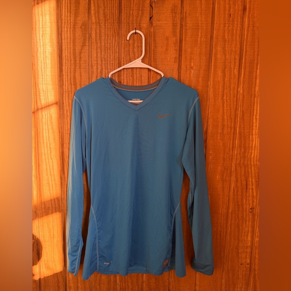 Nike Women's Blue Long Sleeve Tee